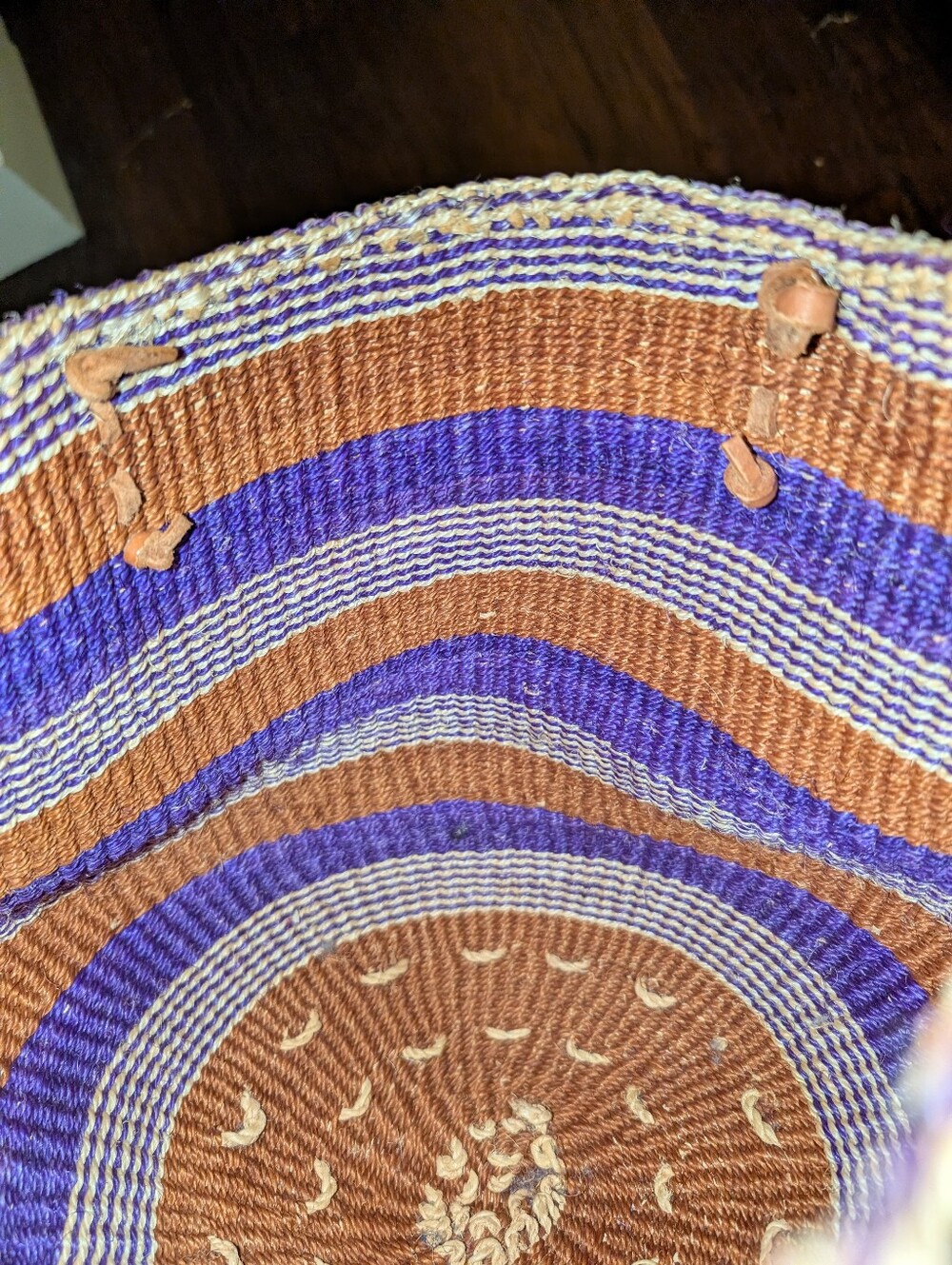 Sisal Kiondo Handwoven Stripe Summer Straw Tote Bag Brown/Purple leather Handle - Picture 8 of 9